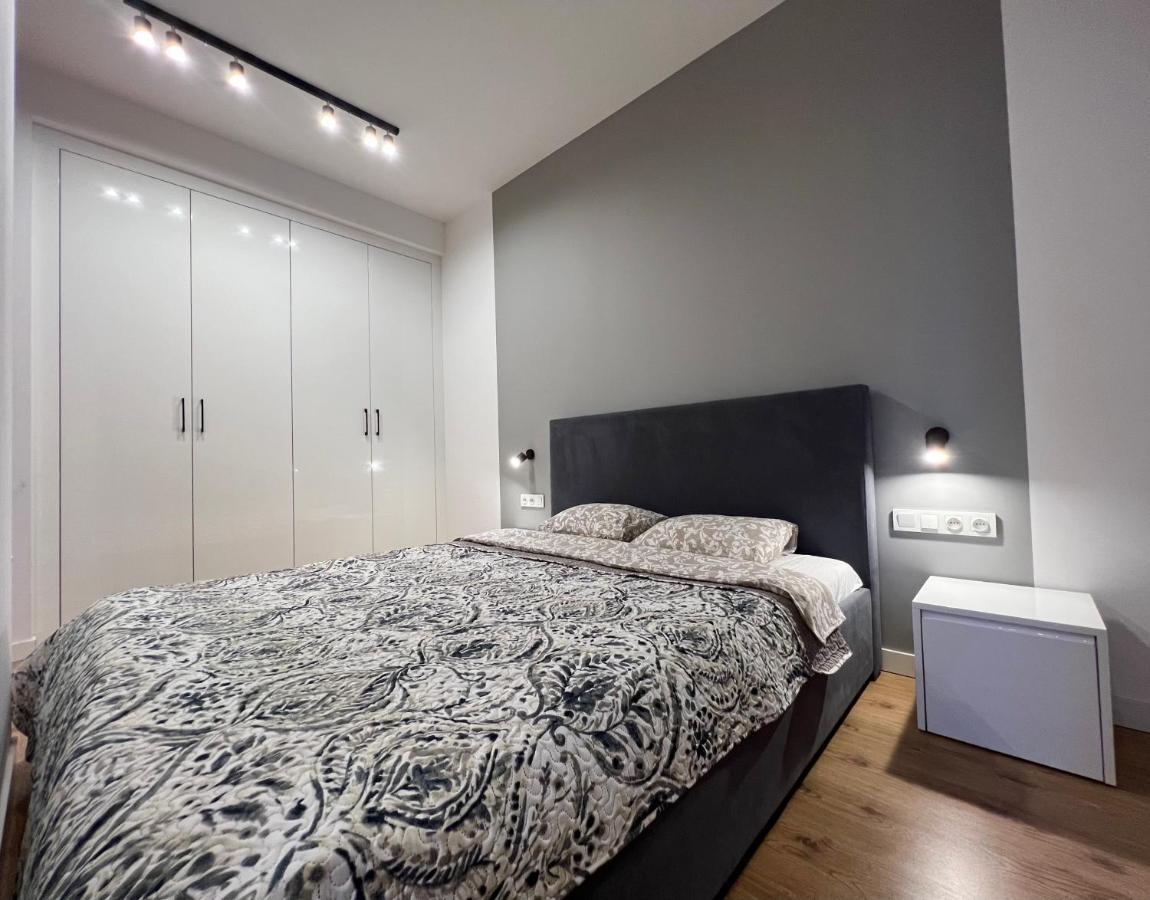 K22 Large Apart Slawinska 509 Warsaw Luaran gambar