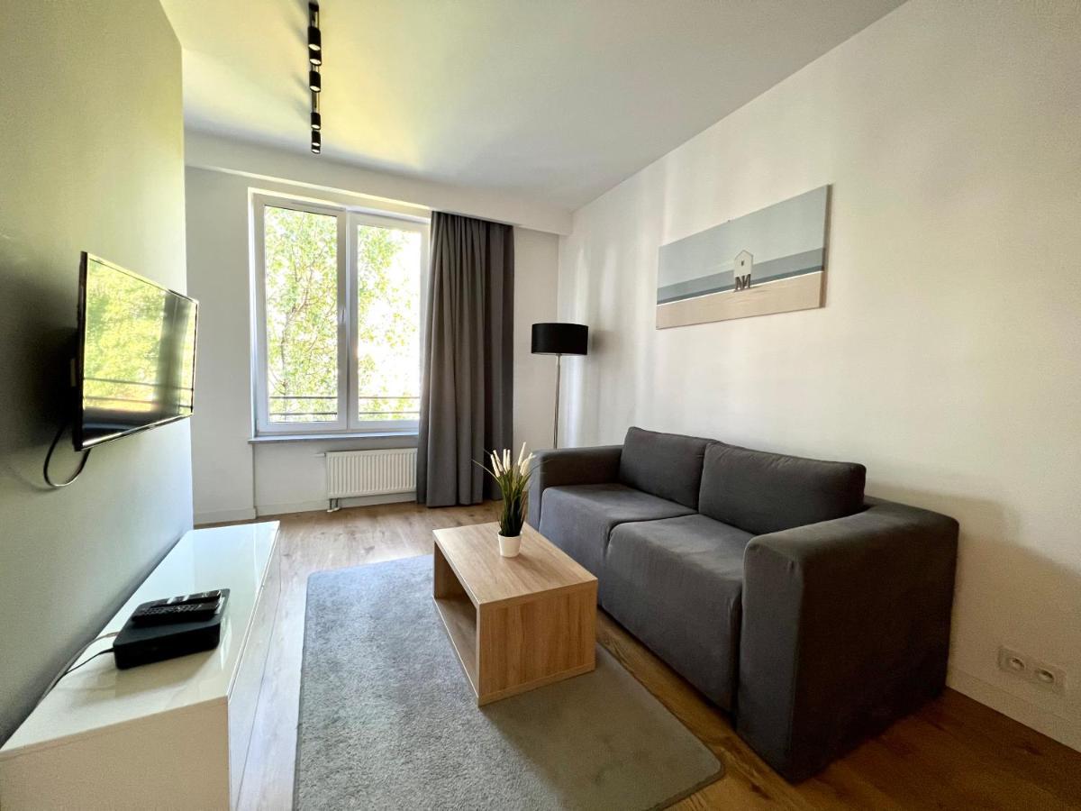 K22 Large Apart Slawinska 509 Warsaw Luaran gambar