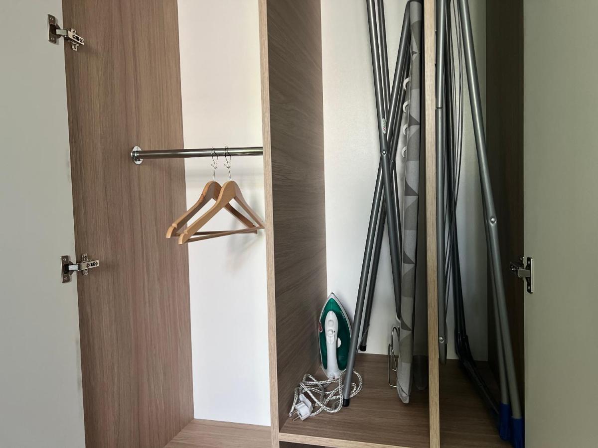K22 Large Apart Slawinska 509 Warsaw Luaran gambar